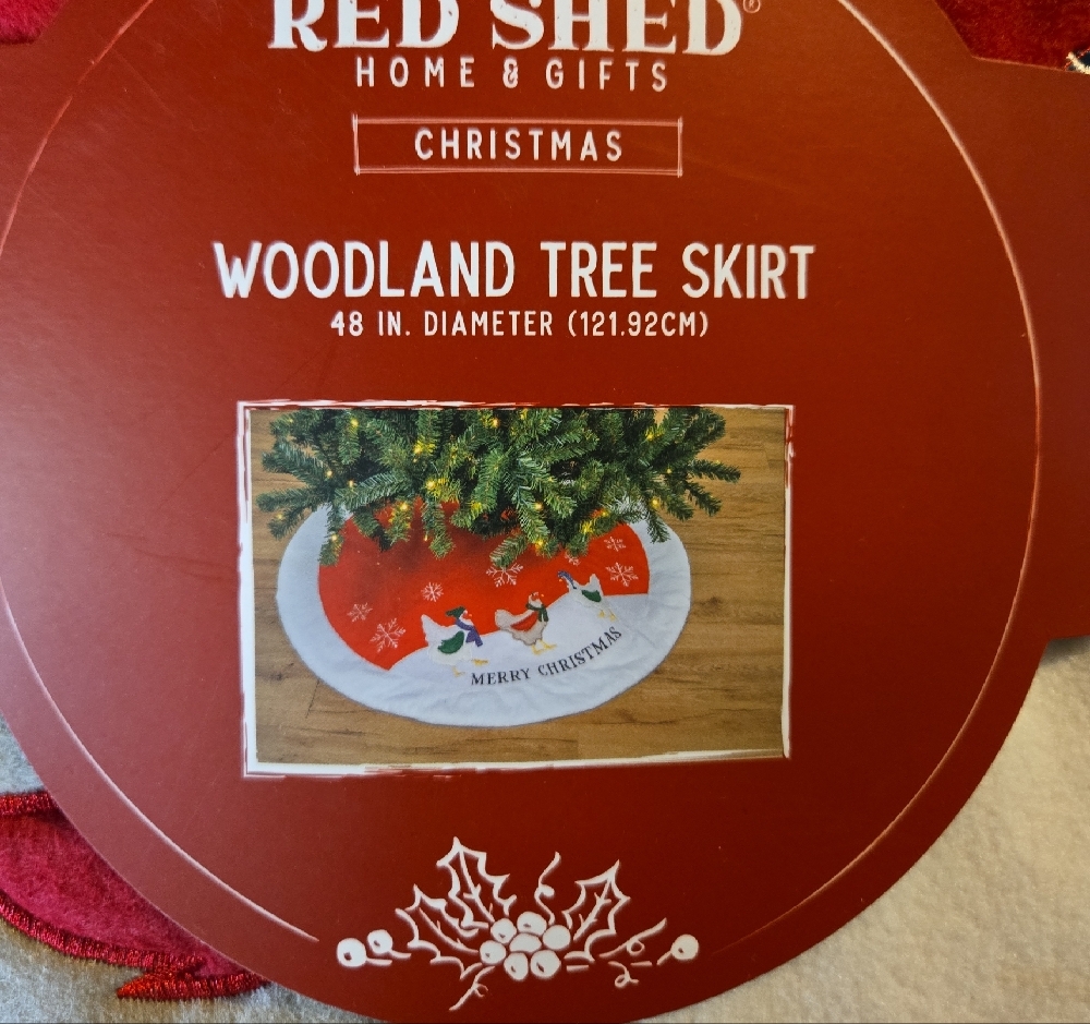 Red Shed Woodland Christmas Tree Skirt 48 In Diameter. New